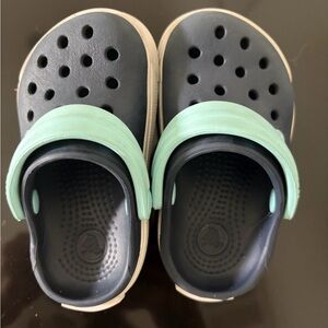 Kids Navy and Mint Crocs Sandals